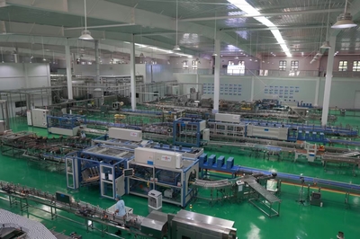 億年峯飲品基地正式投產(chǎn) 重慶墊江打造“水文化+旅游”新地標(biāo)